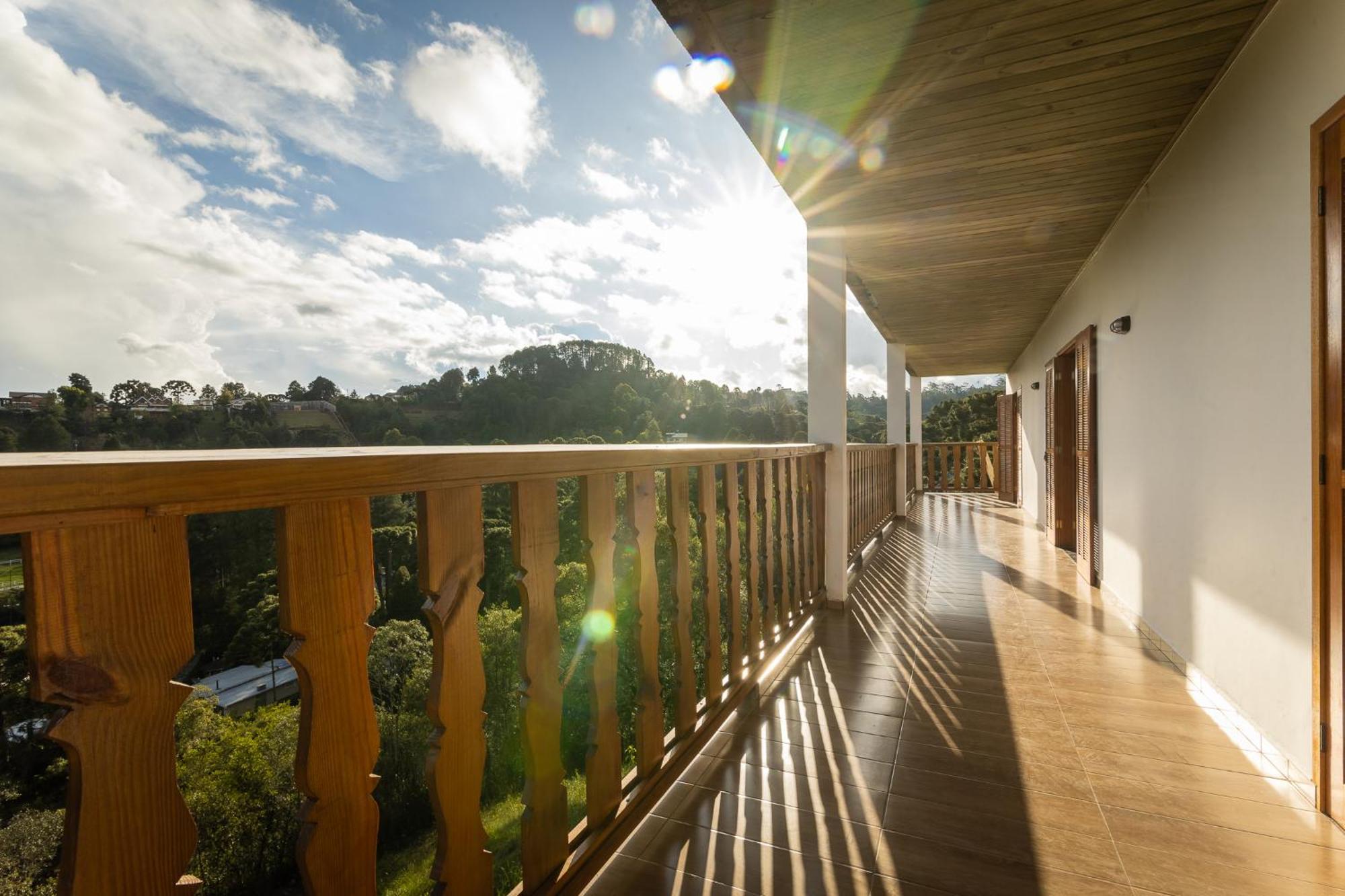 Pousada Villa Paty II Campos do Jordão Extérieur photo