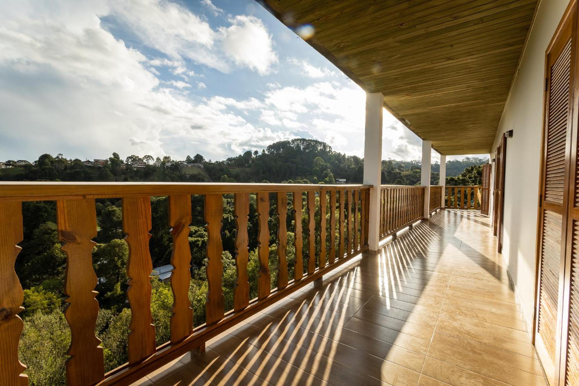Pousada Villa Paty II Campos do Jordão Extérieur photo